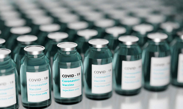 Sospensione vaccinazioni anti Covid